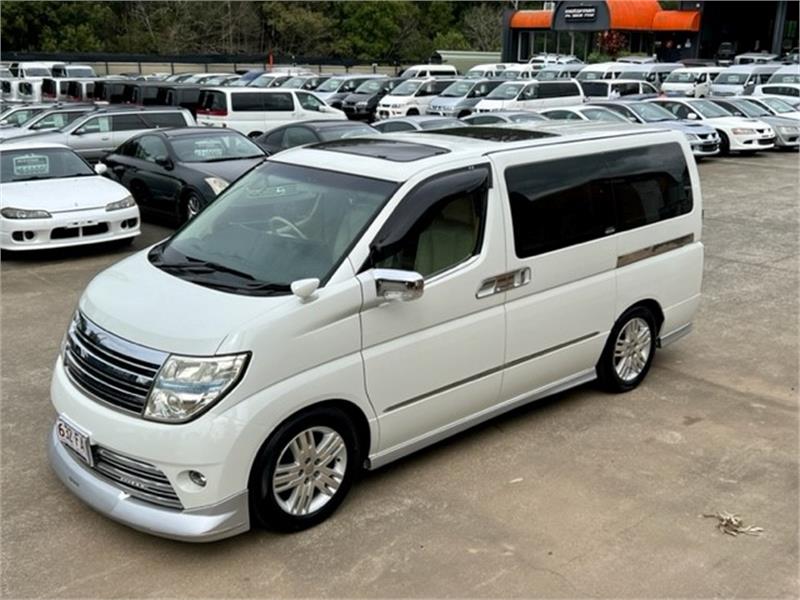 2008 NISSAN ELGRAND E51 5 SP AUTOMATIC 4D WAGON