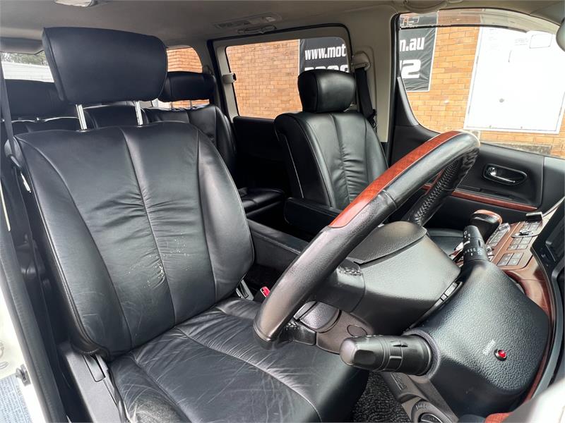 2007 NISSAN ELGRAND E51 5 SP AUTOMATIC 4D WAGON