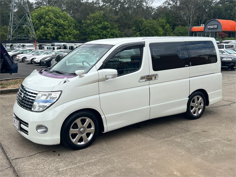 2007 NISSAN ELGRAND E51 5 SP AUTOMATIC 4D WAGON