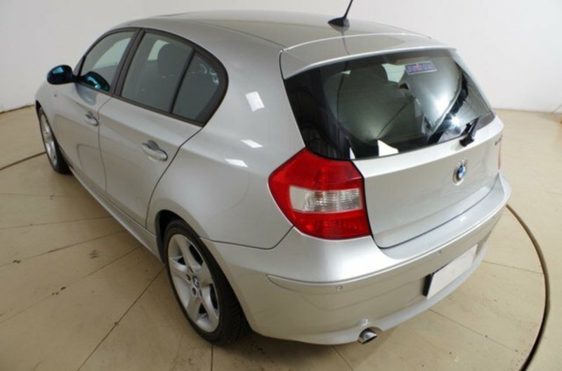2005 BMW 120I E87