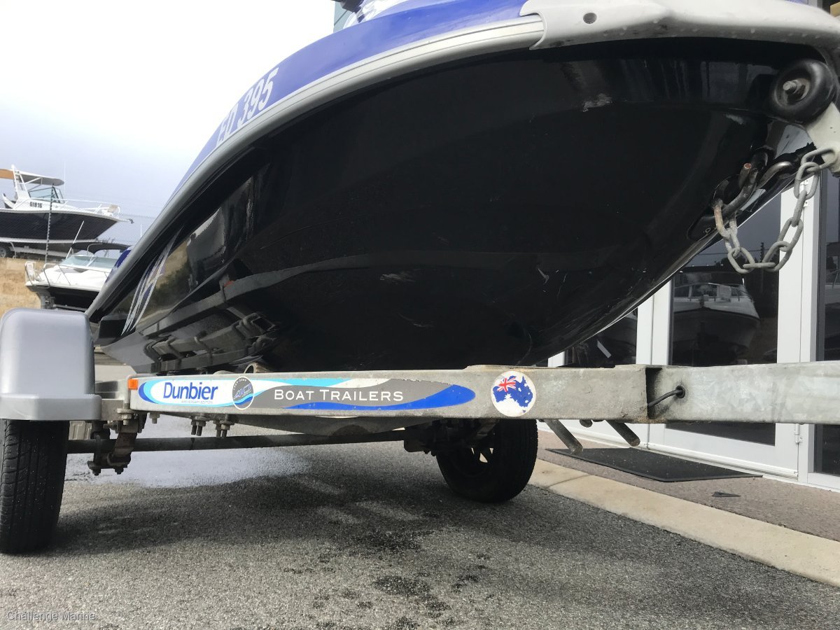 2009 YAMAHA VX DELUXE WAVERUNNER