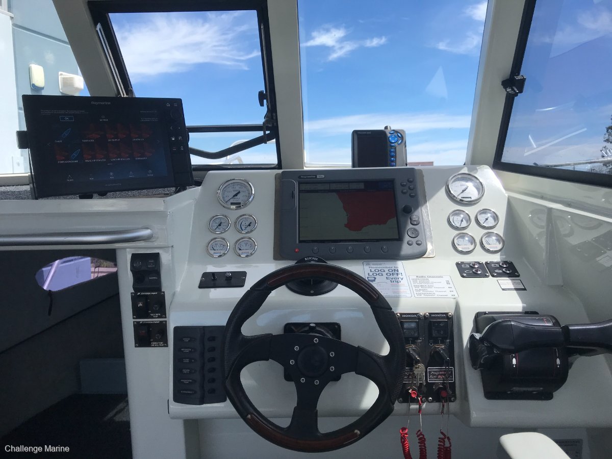 2006 SAILFISH 7000 ALUMINIUM CAT