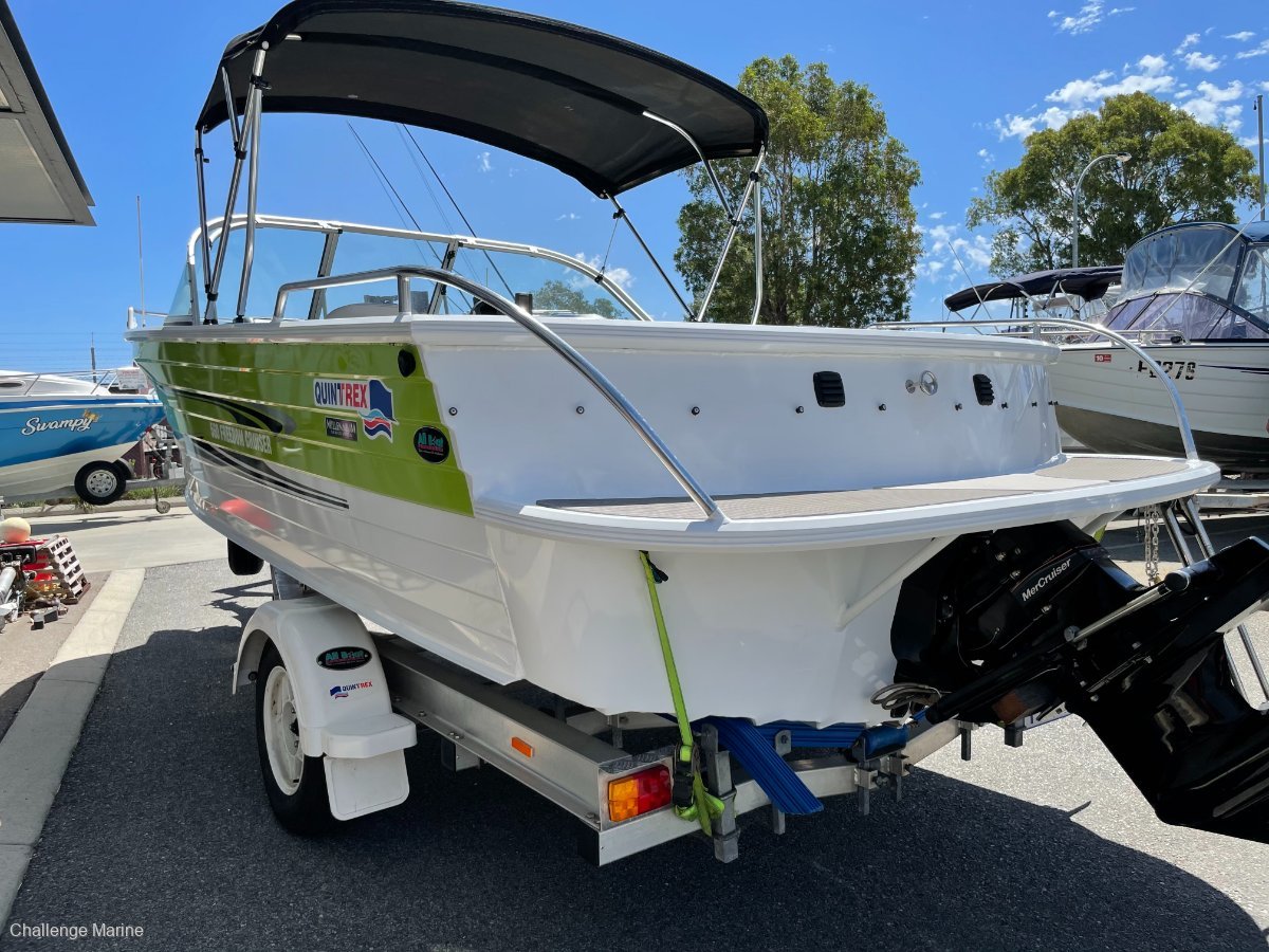 QUINTREX 560 FREEDOM CRUISER