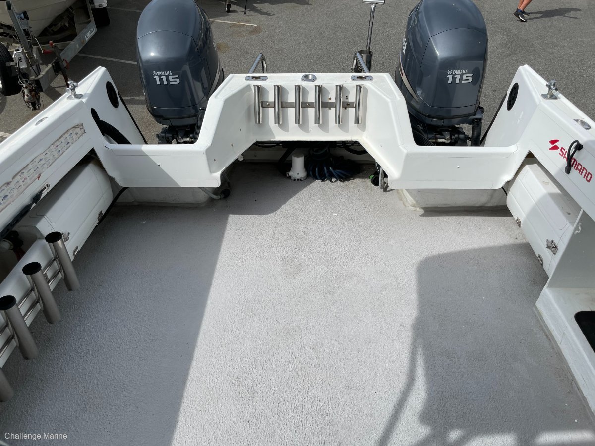 SHARK CAT 5600