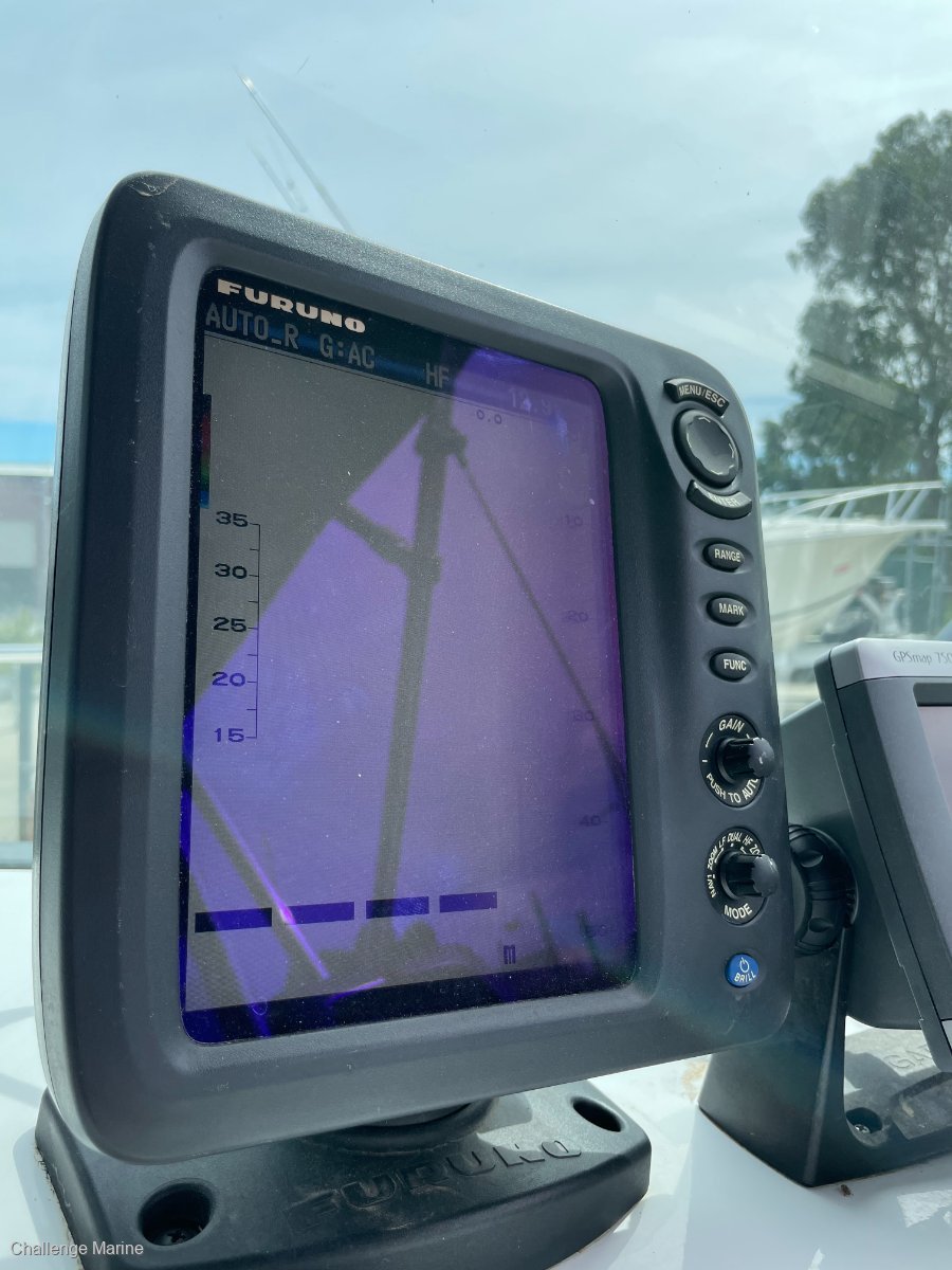 SHARK CAT 5600