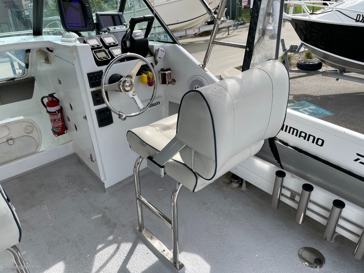 SHARK CAT 5600
