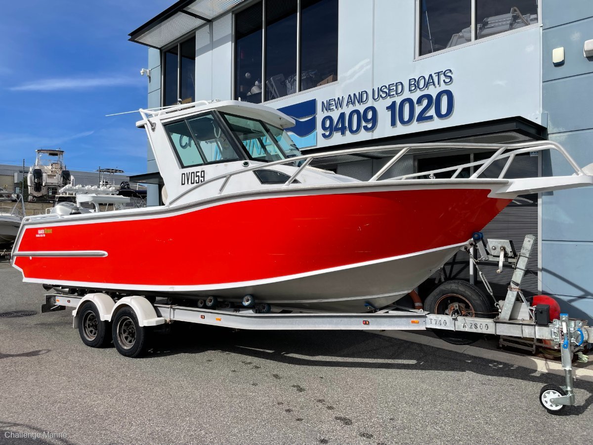 2007 WAKEMAKER 7.2 HARDTOP WALK AROUND