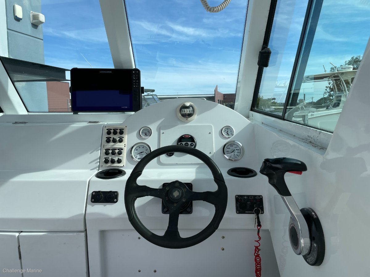 2007 WAKEMAKER 7.2 HARDTOP WALK AROUND