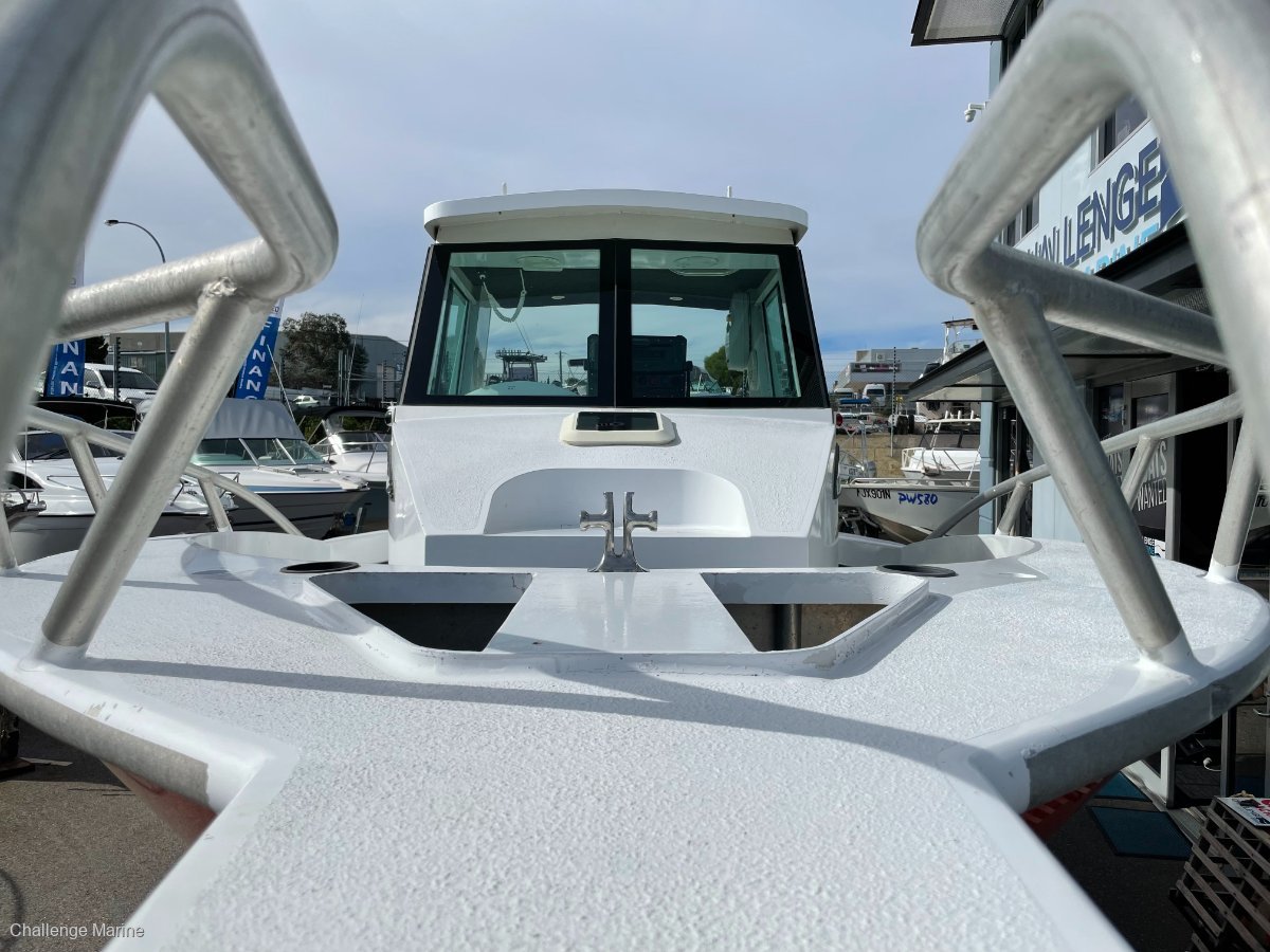 2007 WAKEMAKER 7.2 HARDTOP WALK AROUND