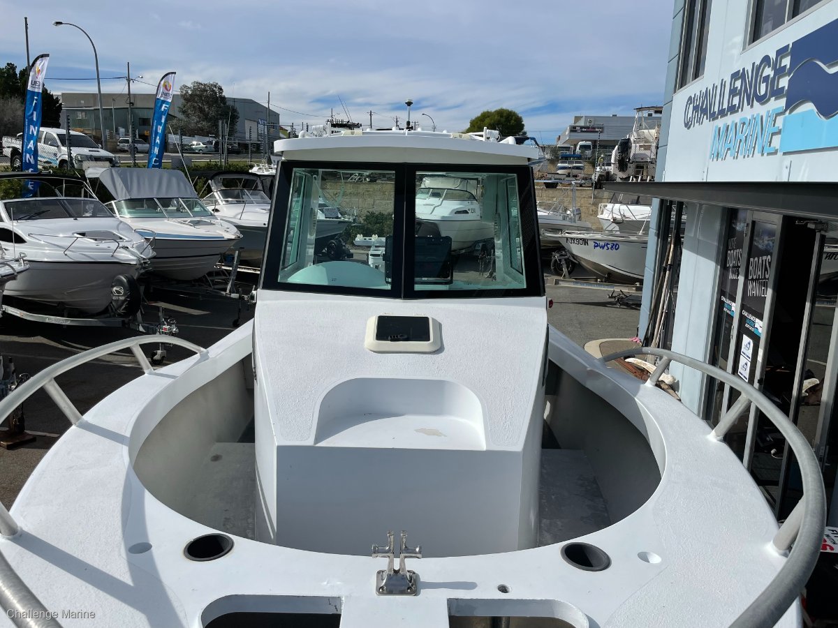 2007 WAKEMAKER 7.2 HARDTOP WALK AROUND