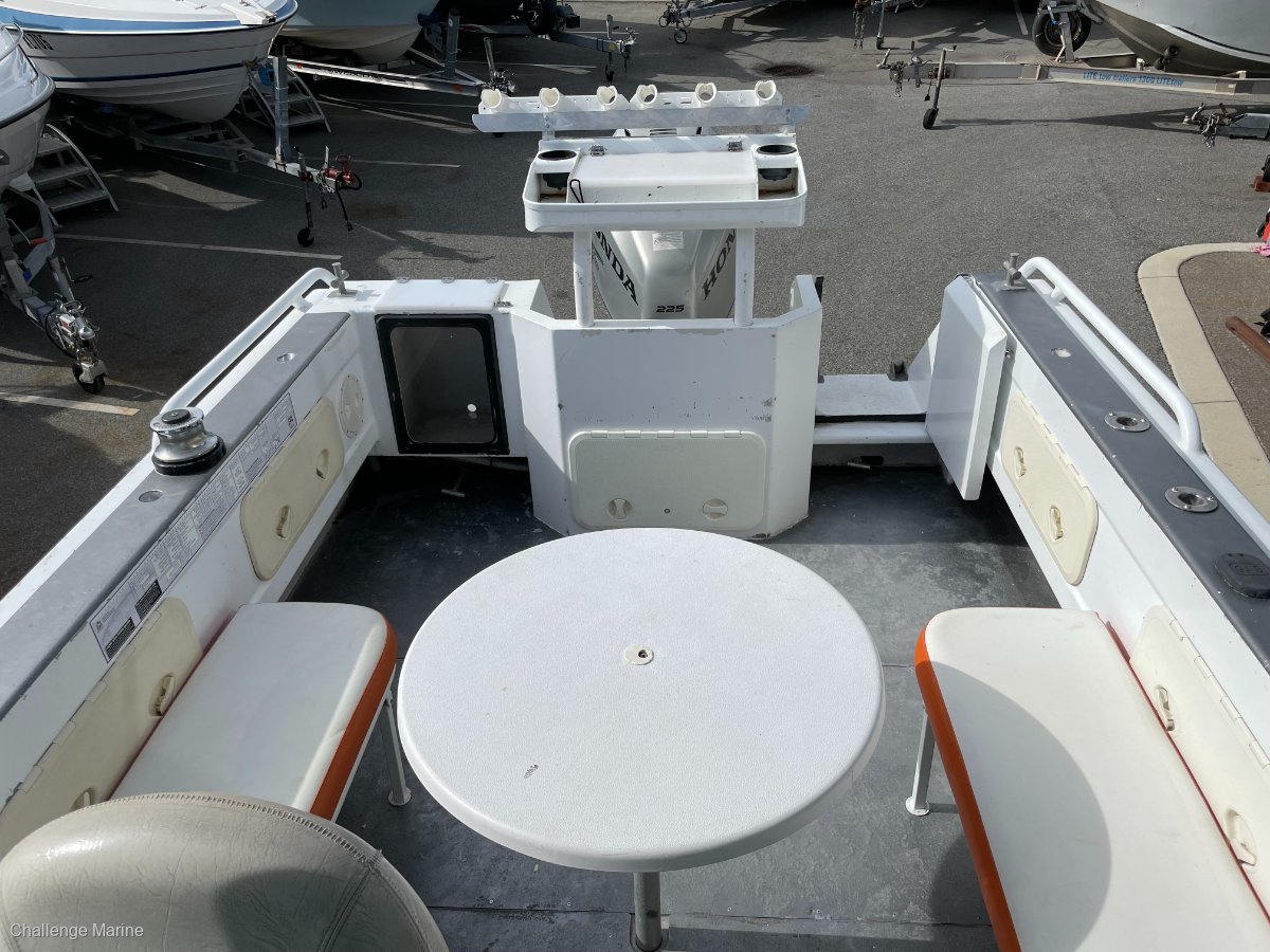 2007 WAKEMAKER 7.2 HARDTOP WALK AROUND