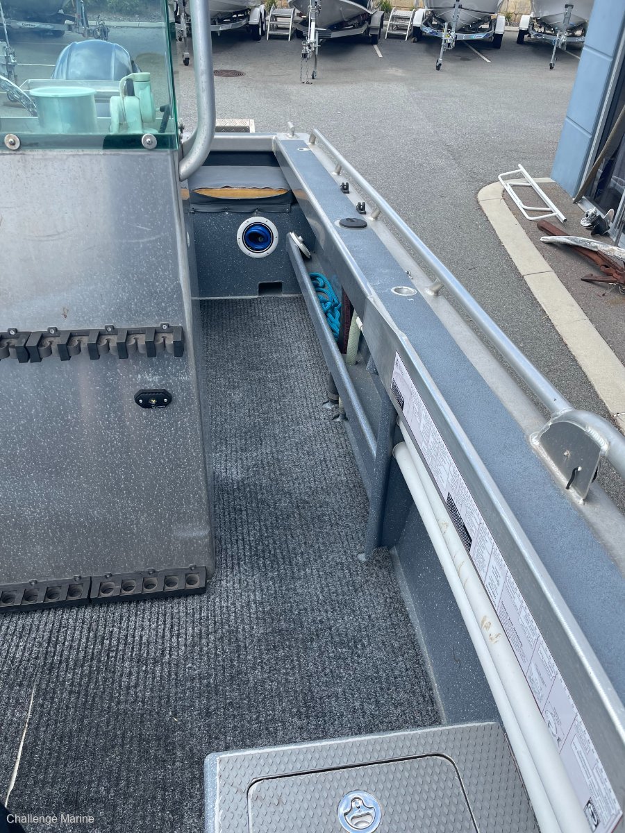 BULLET 5.6 CENTRE CONSOLE