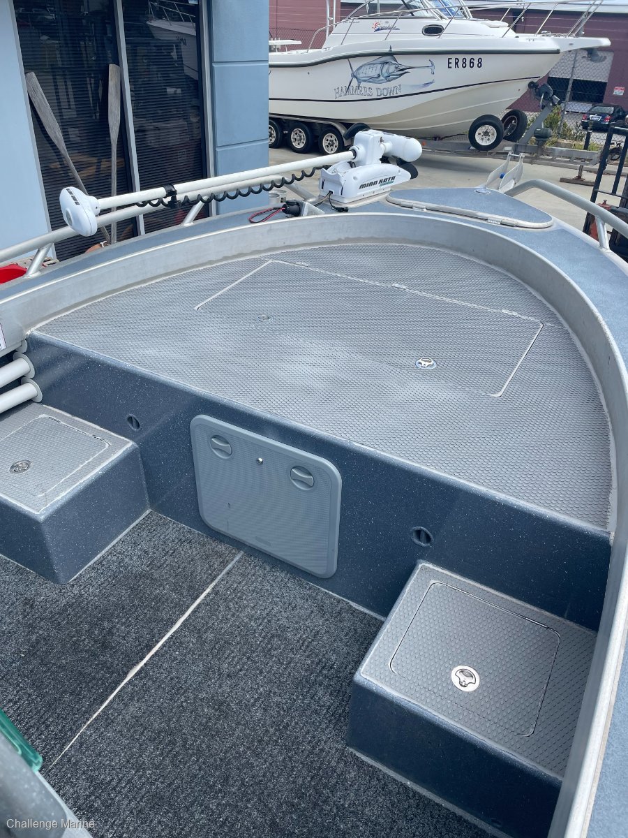 BULLET 5.6 CENTRE CONSOLE