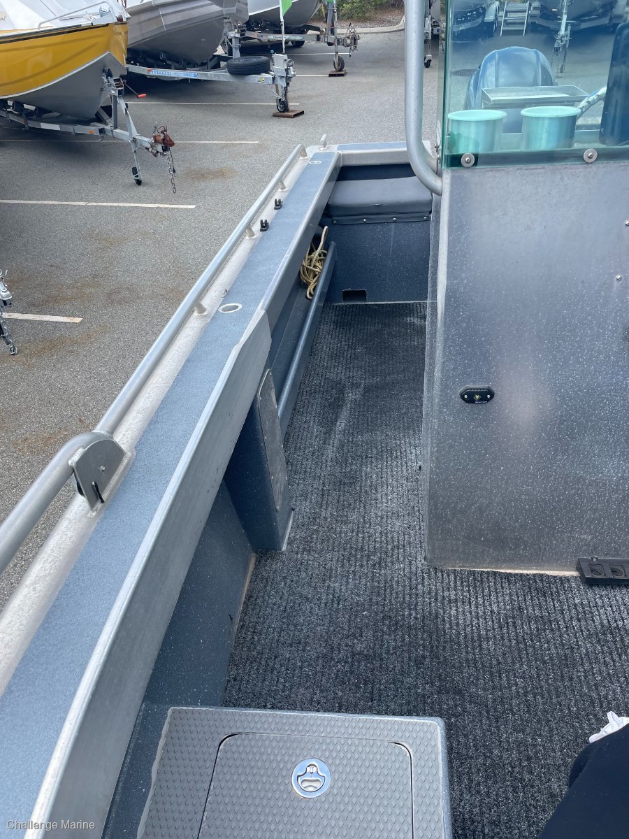 BULLET 5.6 CENTRE CONSOLE