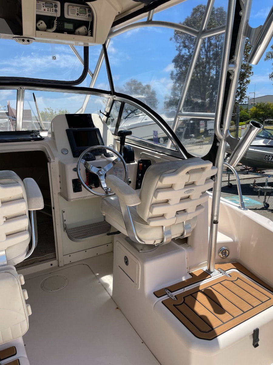 2008 GRADY-WHITE SEAFARER 228 CRUISER