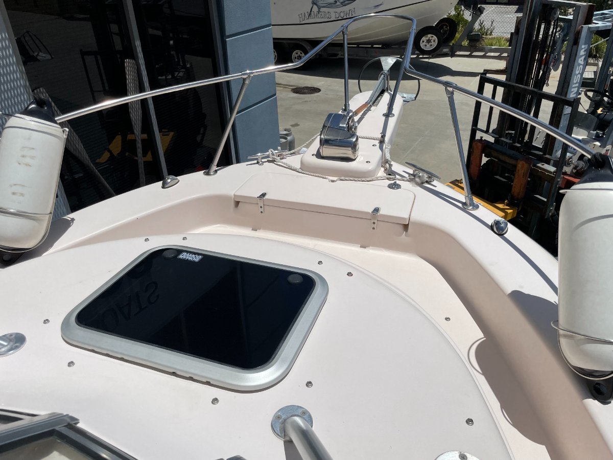 2008 GRADY-WHITE SEAFARER 228 CRUISER