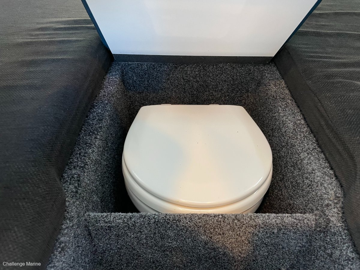 2014 RAZERLINE 7.6 OLYMPIAN HARD TOP RUNABOUT