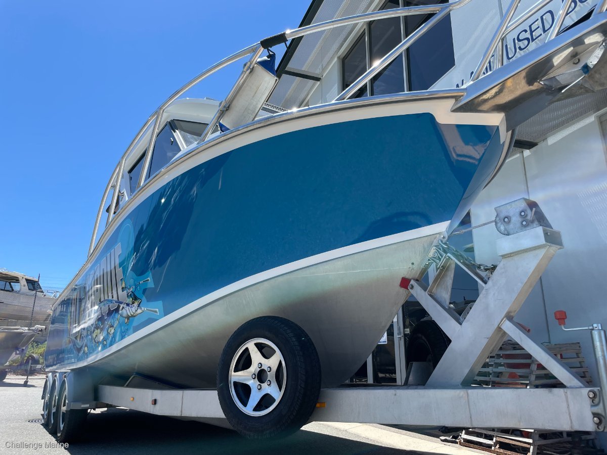 2014 RAZERLINE 7.6 OLYMPIAN HARD TOP RUNABOUT