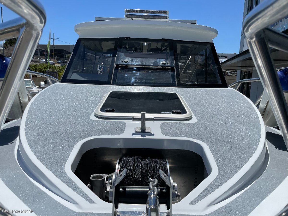 2014 RAZERLINE 7.6 OLYMPIAN HARD TOP RUNABOUT