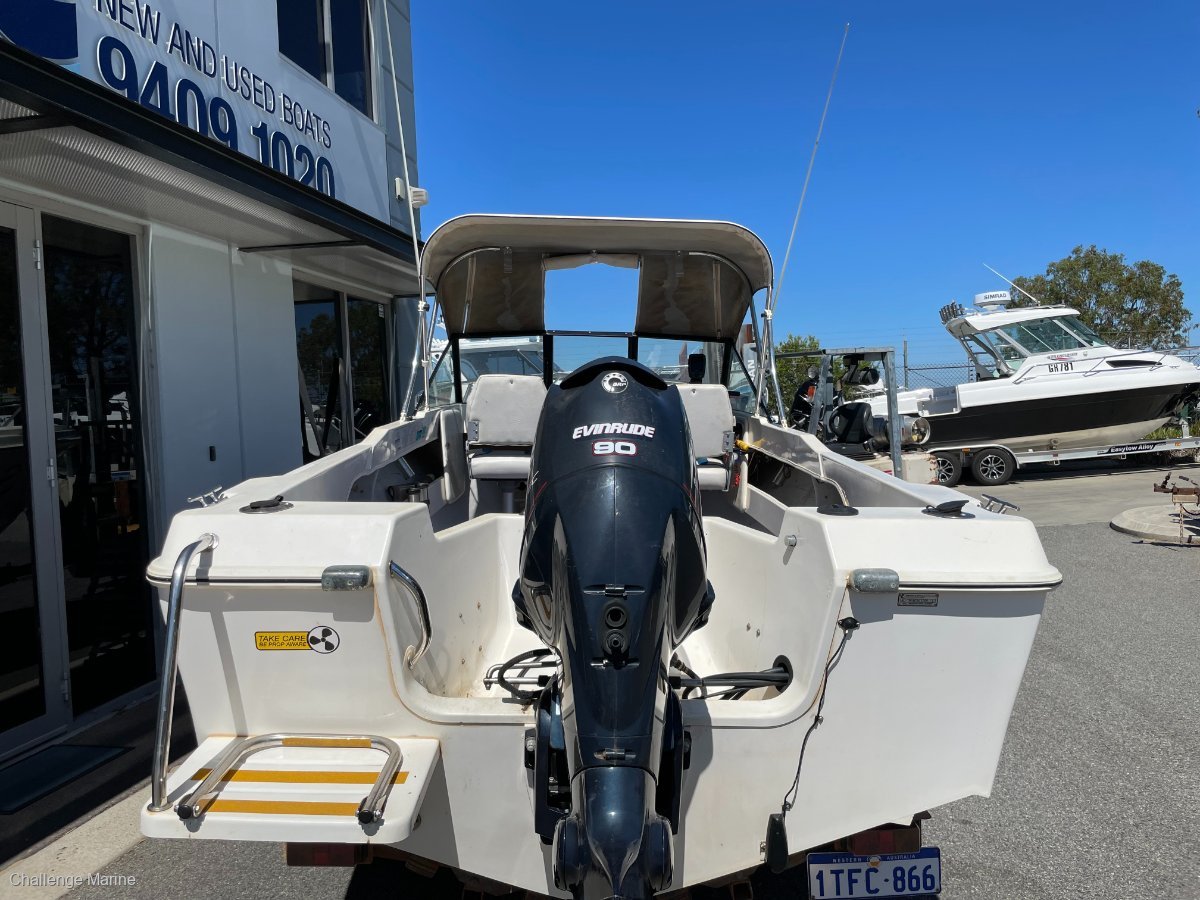 2004 VOYAGER 5.2 ECLIPSE RUNABOUT
