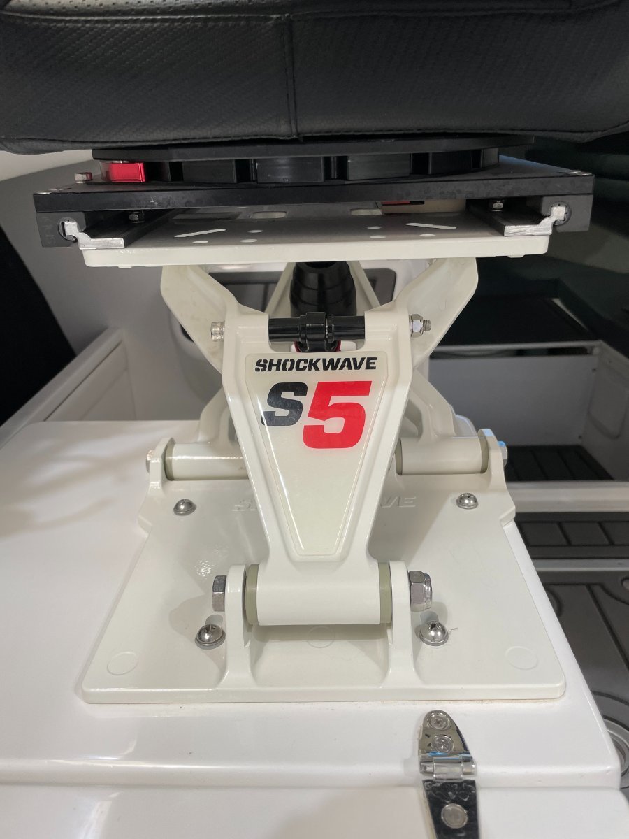 2019 CARIBBEAN 2300 CRUISER