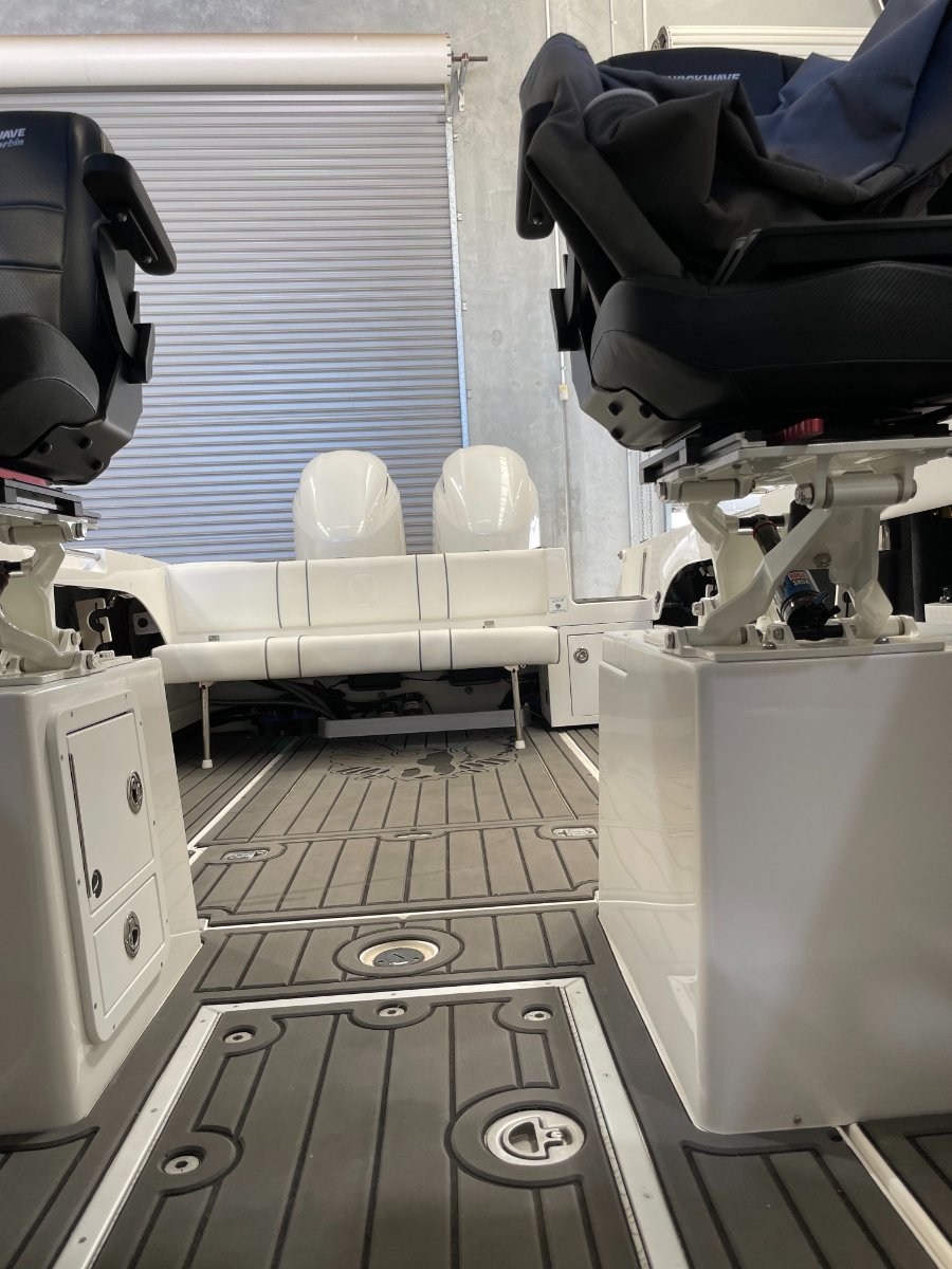 2019 CARIBBEAN 2300 CRUISER
