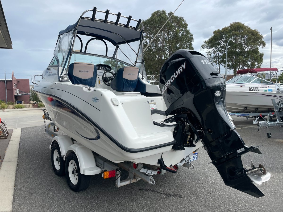 2012 FI-GLASS LIGHTNING RUNABOUT