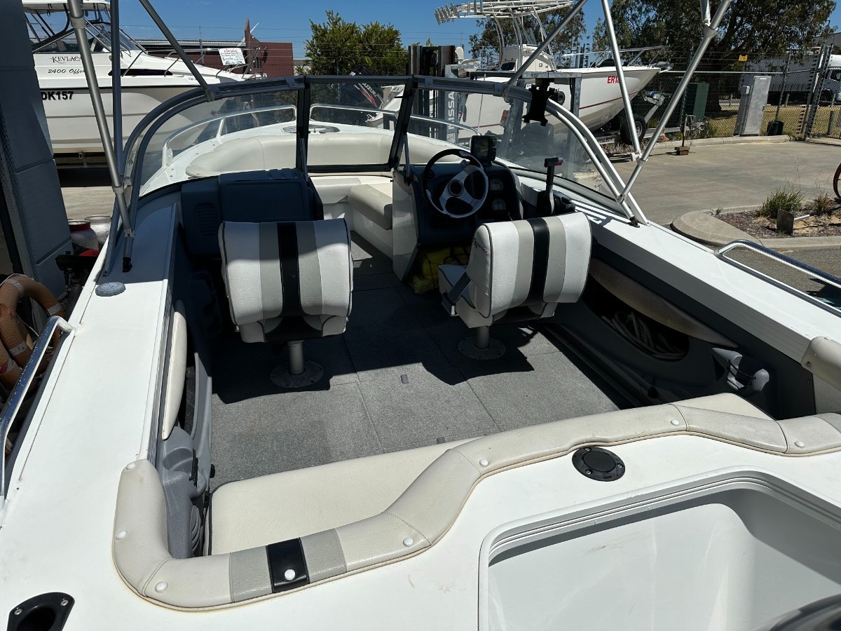 QUINTREX 490 FREEDOM SPORT
