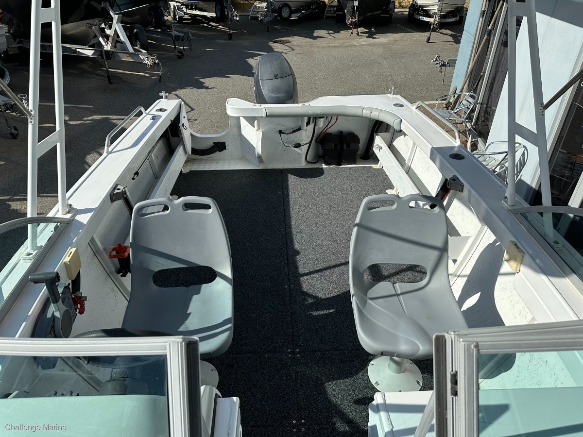 2006 TABS SEASCAPE 5.32 SUNRUNNER