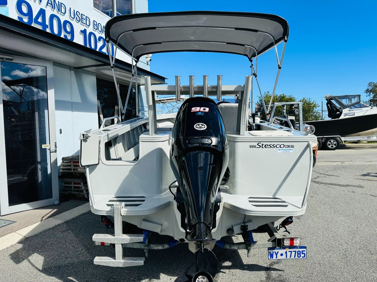 STESSCO GULF RUNNER 490