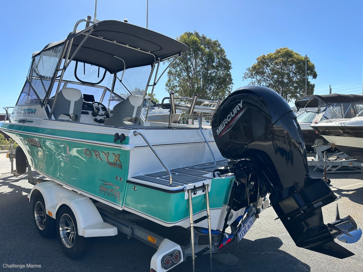 BARON OUTRIDER V2000SS