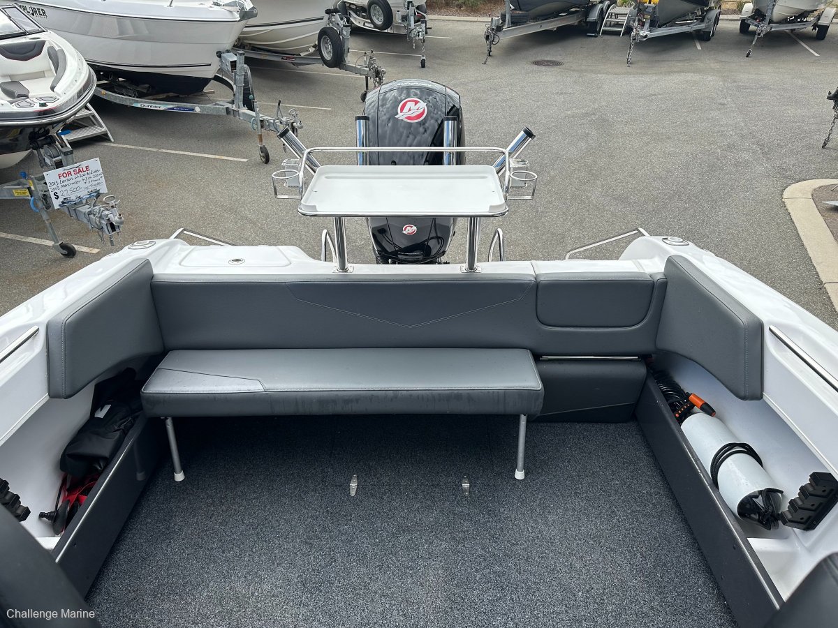 REVIVAL 640 OFFSHORE