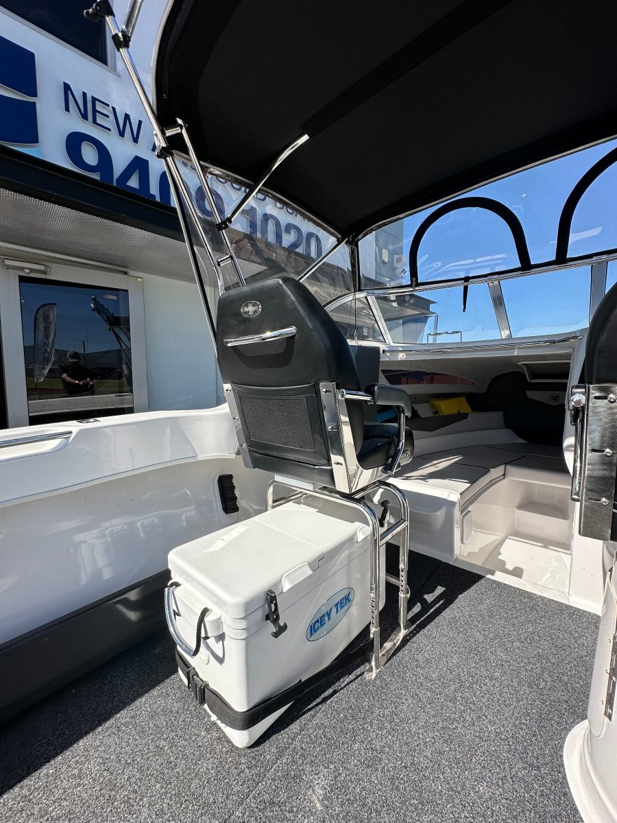 REVIVAL 640 OFFSHORE WITH
