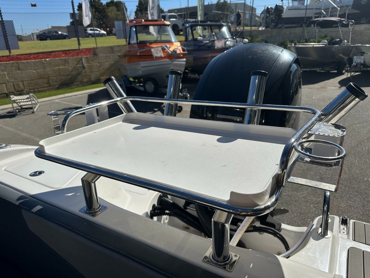 REVIVAL 640 OFFSHORE WITH