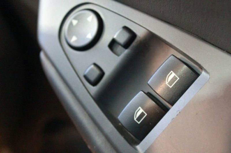 2004 BMW 6 45Ci E63