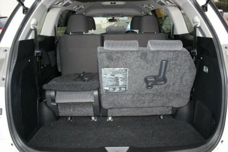 2014 TOYOTA TARAGO GLi ACR50R MY13