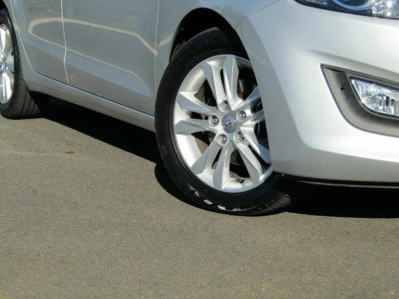 2013 HYUNDAI i30 ELITE 1.6 CRDi GD