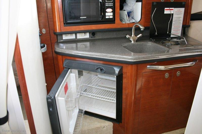 Sea Ray 275 Sundancer