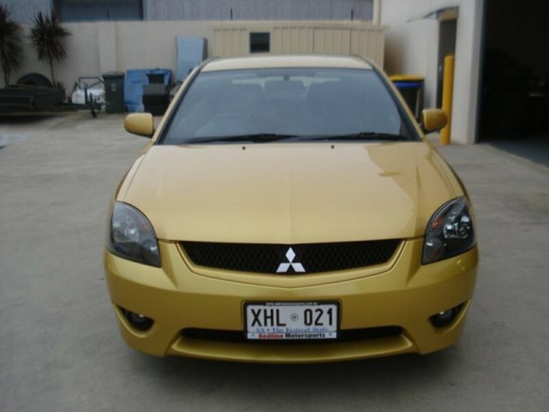 2005 MITSUBISHI 380 VRX