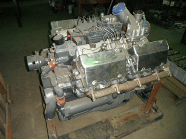 MACK E9 V8 Rebuilt Motor 