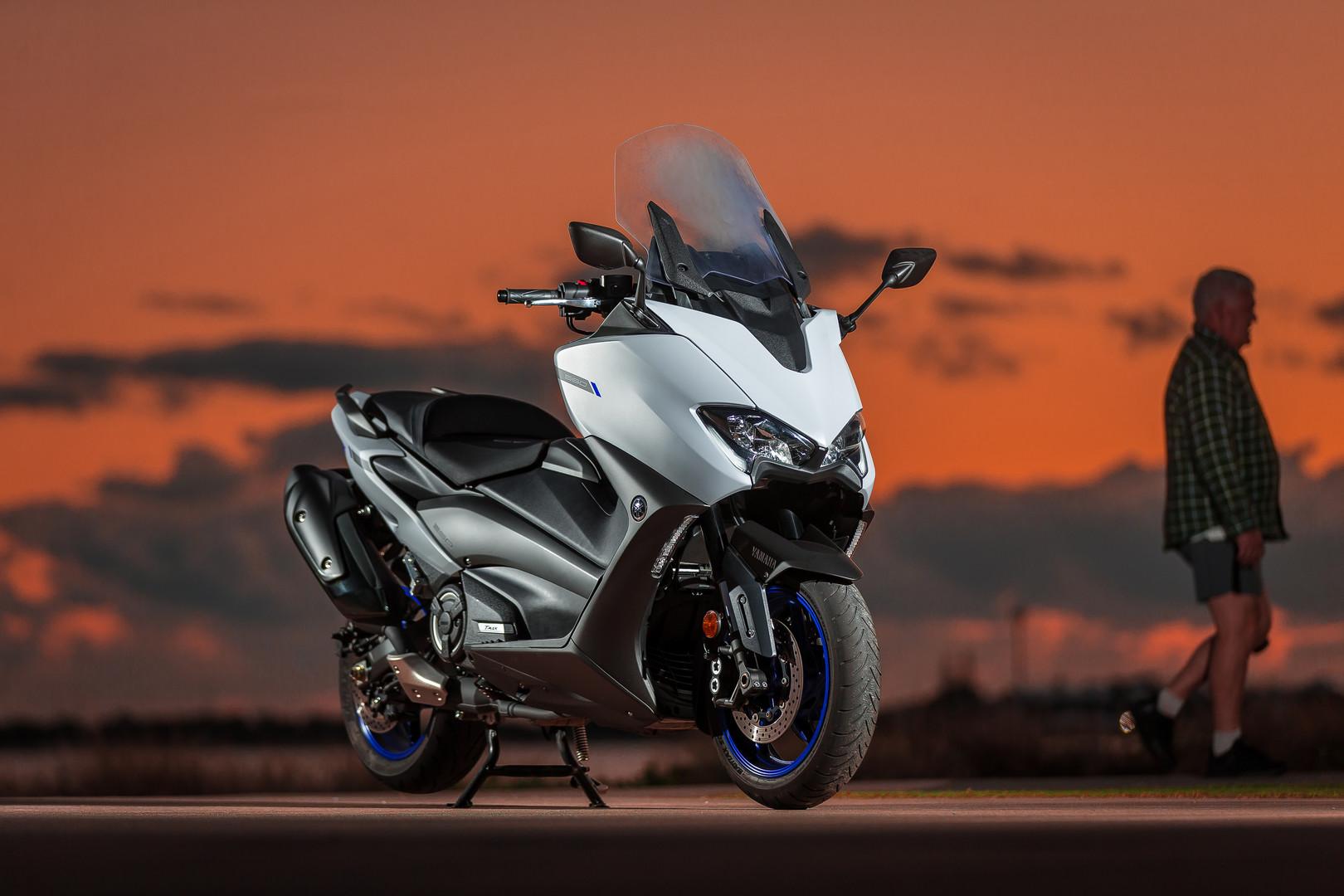 2021 YAMAHA TMAX 560 (XP560E) MY20 SCOOTER