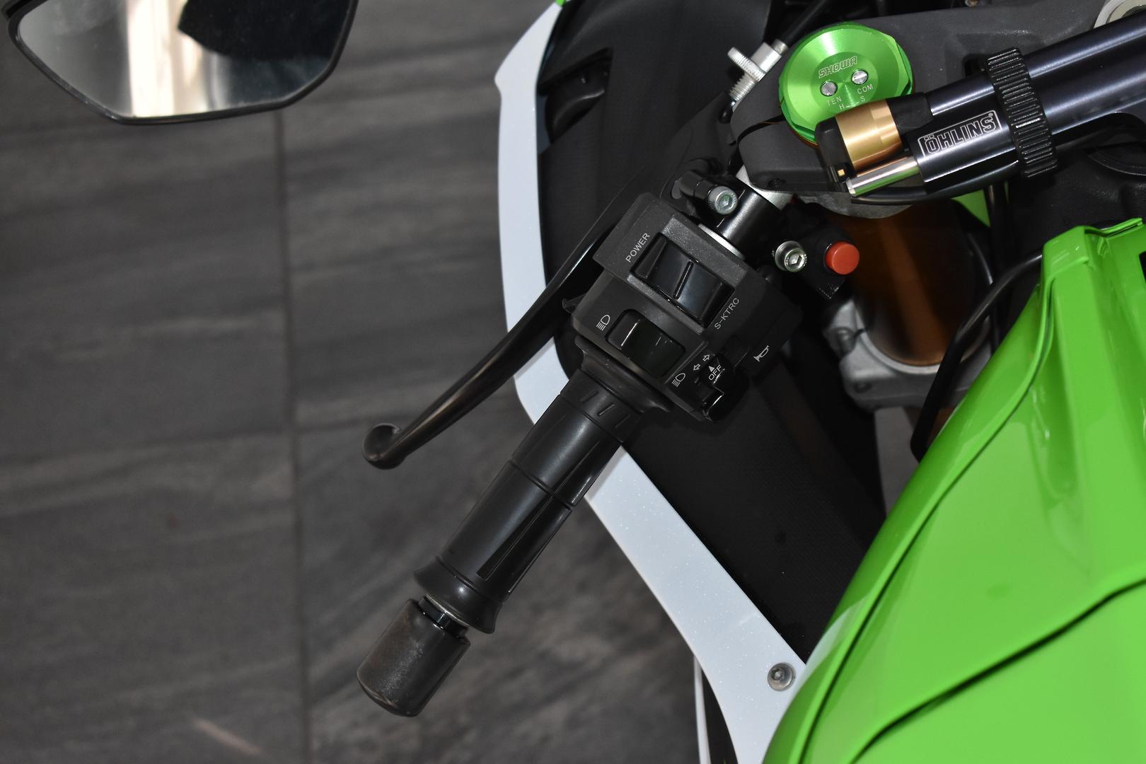 2015 KAWASAKI NINJA ZX-10R 30TH ANNIVERSARY (ZX1000JF) SPORTS