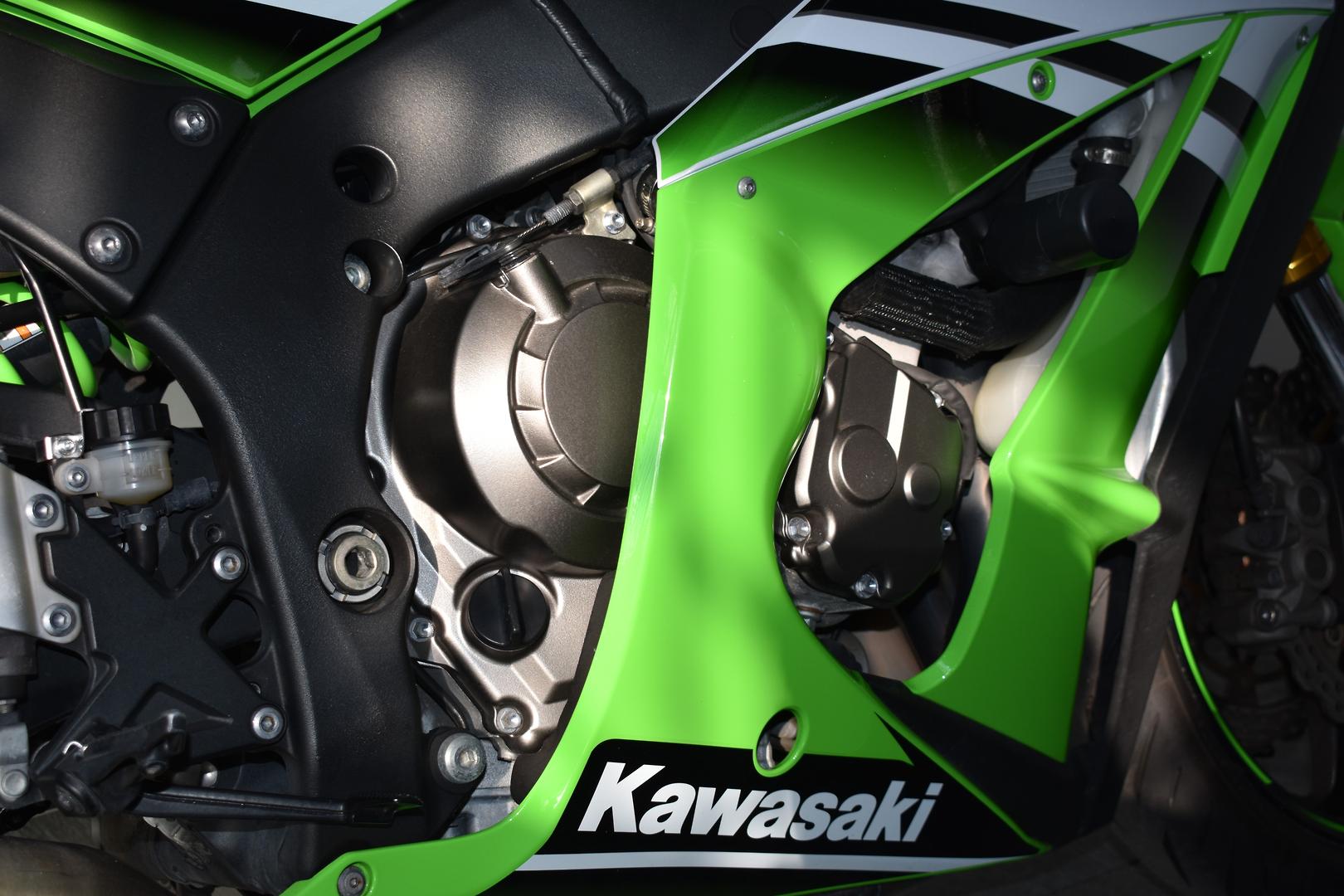 2015 KAWASAKI NINJA ZX-10R 30TH ANNIVERSARY (ZX1000JF) SPORTS