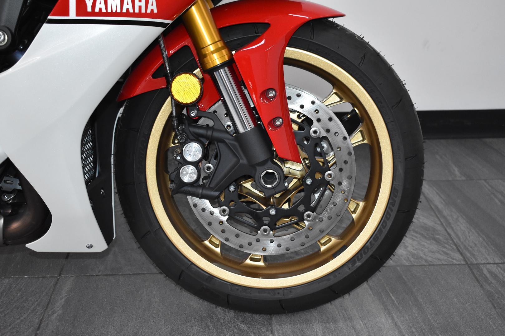 2022 YAMAHA YZF-R1 60TH ANNIVERSARY WGP SPORTS