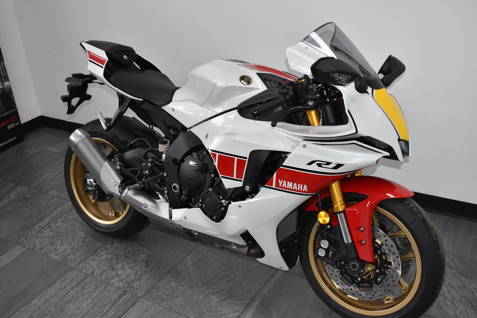 2022 YAMAHA YZF-R1 60TH ANNIVERSARY WGP SPORTS