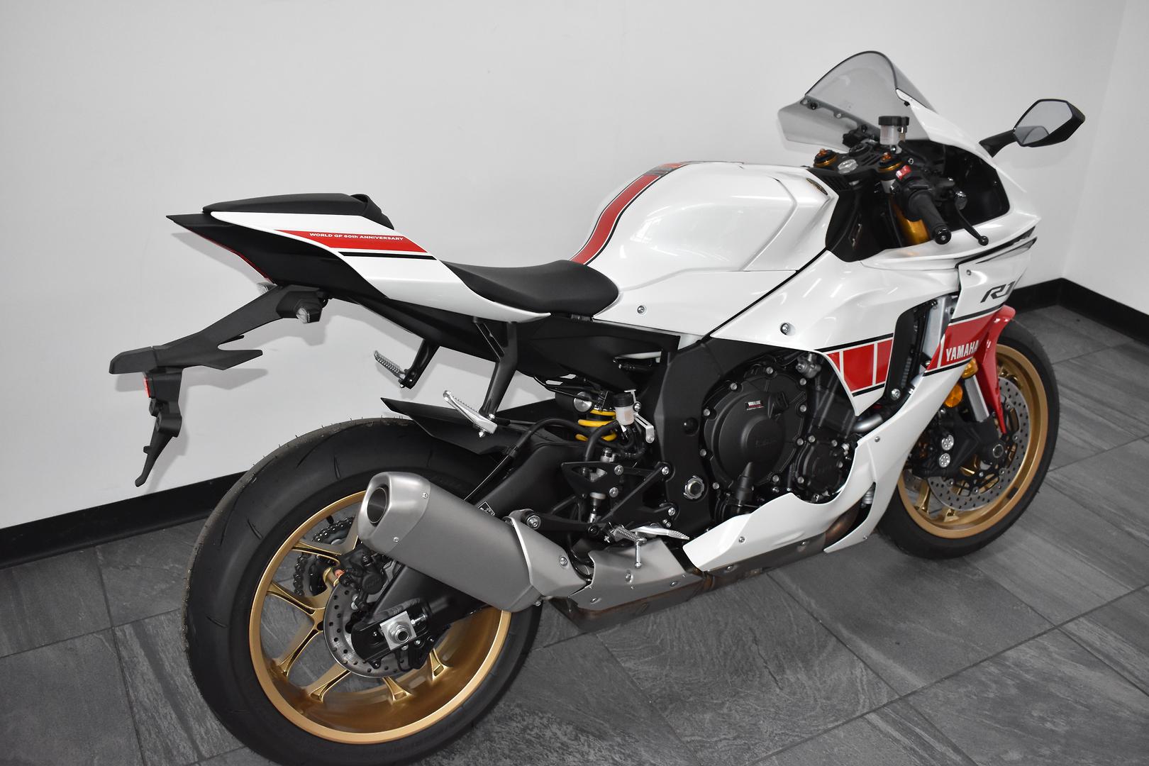 2022 YAMAHA YZF-R1 60TH ANNIVERSARY WGP SPORTS