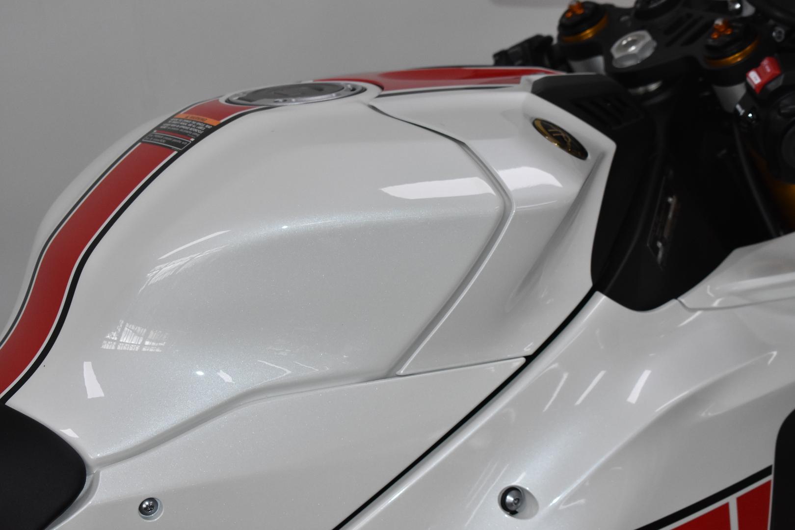 2022 YAMAHA YZF-R1 60TH ANNIVERSARY WGP SPORTS