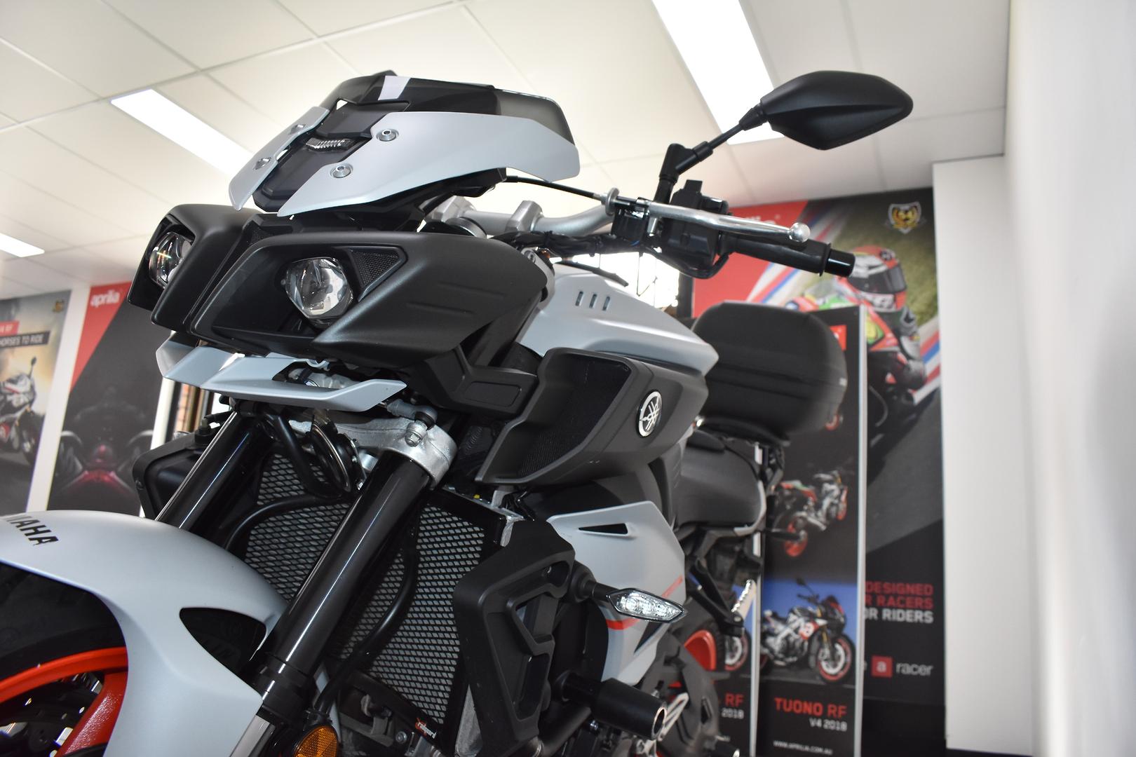 2019 YAMAHA MT-10 (MT10A) SPORTS