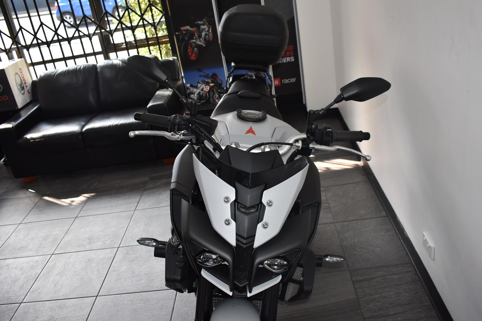 2019 YAMAHA MT-10 (MT10A) SPORTS