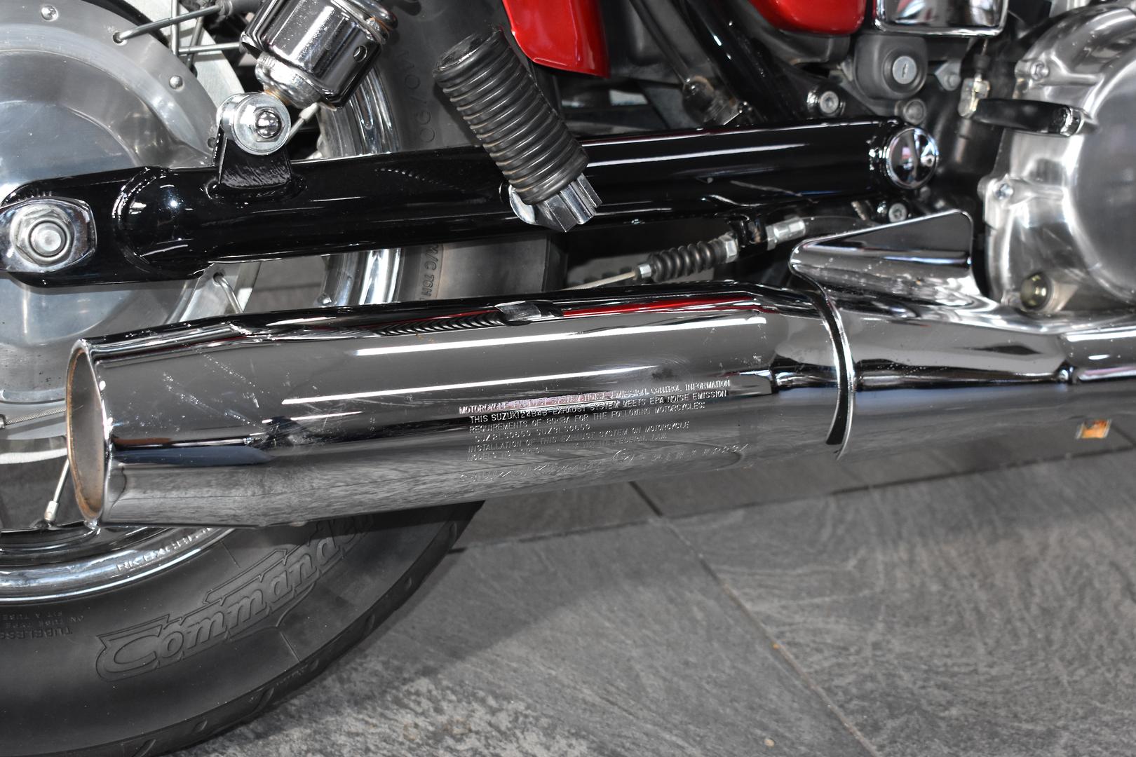 2015 SUZUKI BOULEVARD S40 (LS650)